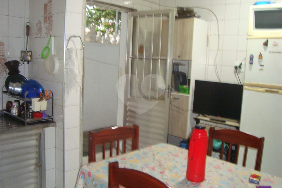 Sobrado à venda com 7 quartos, sendo 1 suíte, em Santana, São Paulo, SP