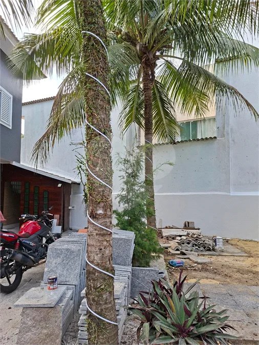 Casa à venda com 3 quartos, sendo 1 suíte, em Vargem Pequena, Rio de Janeiro, RJ