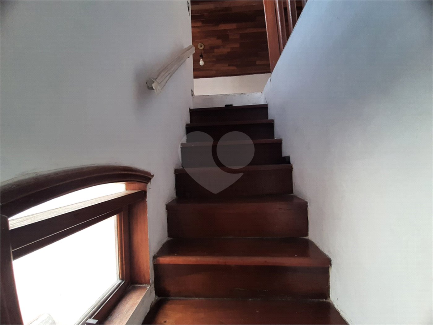 Casa à venda com 3 quartos, sendo 1 suíte, no condomínio Cantareira Park, São Paulo - SP