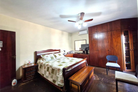 Casa à venda com 4 quartos, sendo 1 suíte, em Alto da Boa Vista, São Paulo, SP
