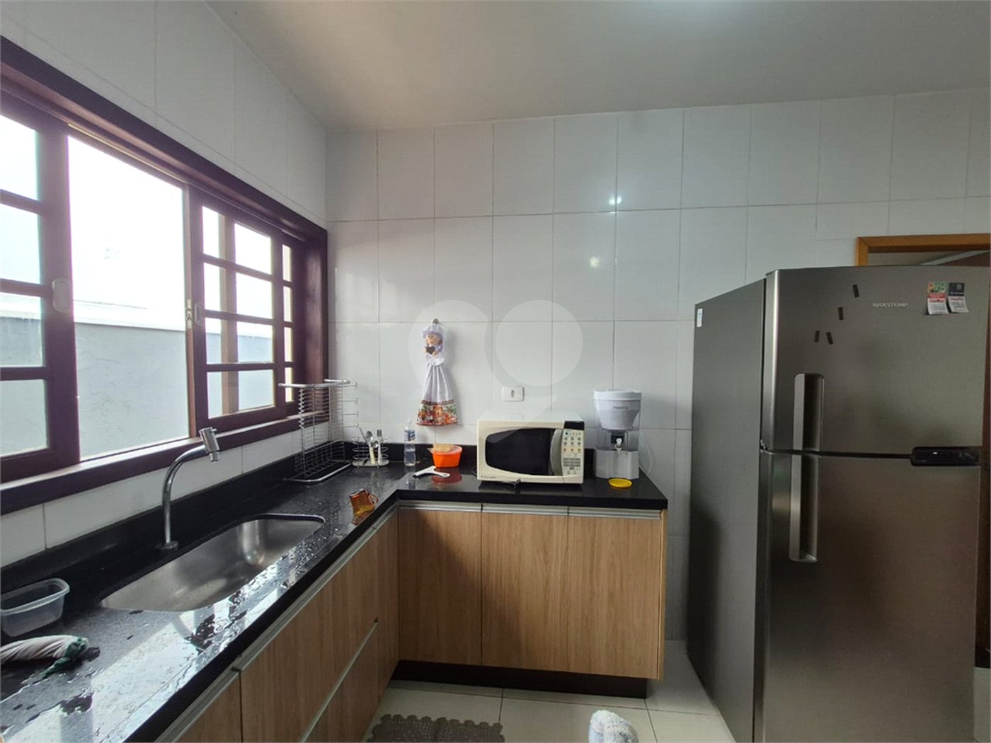 Casa à venda com 4 quartos, sendo 1 suíte, no condomínio Residencial Alto da Lapa II, São Paulo - SP