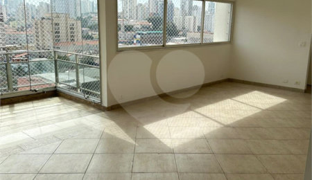 Apartamento para alugar com 3 suítes em Santana, São Paulo, SP