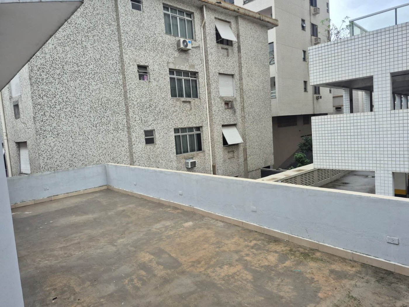 Casa com 4 dormitórios para alugar, 514 m² por R$ 20.934,21/mês - Ponta da Praia - Santos/SP