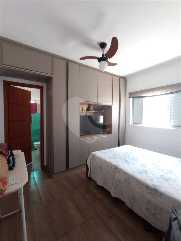 Sobrado à venda com 2 quartos, sendo 1 suíte, em Vila Vendramini, Itapetininga, SP