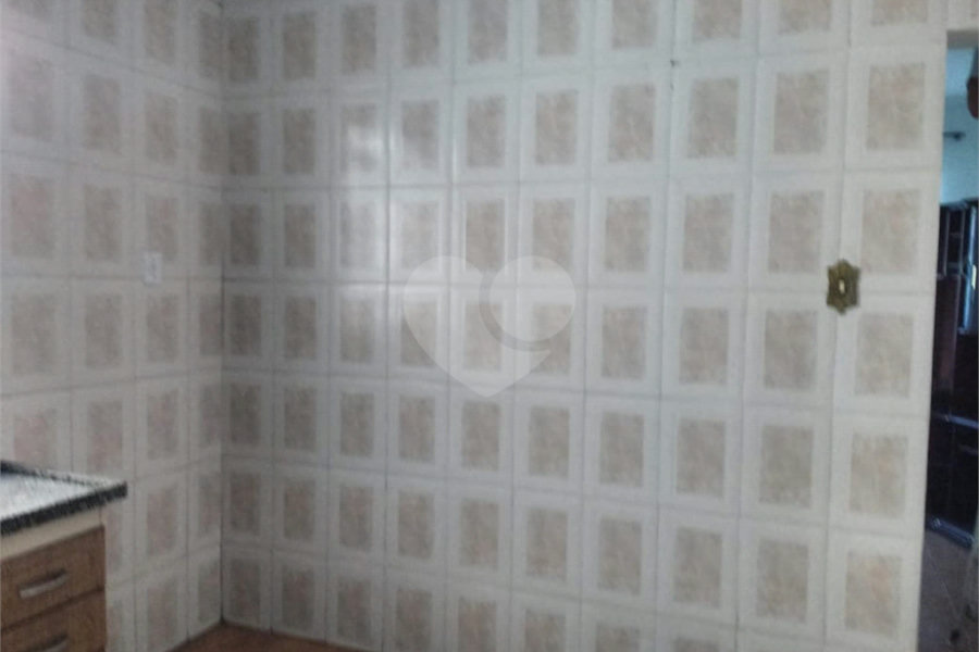 Sobrado à venda com 5 quartos em Artur Alvim, São Paulo, SP
