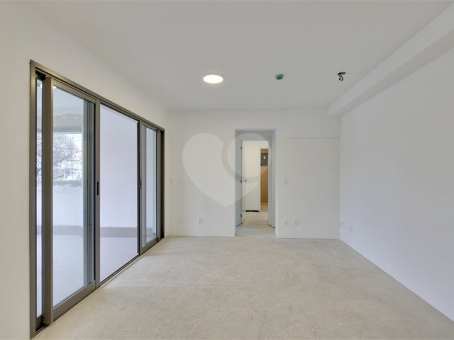 Apartamento à venda com 2 quartos, sendo 1 suíte,  em Brooklin, São Paulo, SP