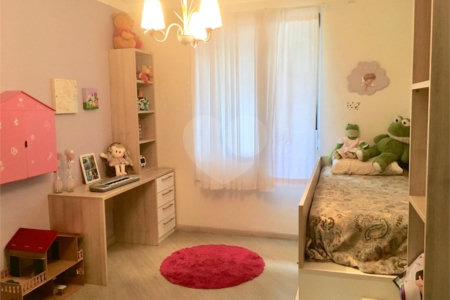 Sobrado à venda com 4 quartos, sendo 3 suítes, em Brooklin, São Paulo, SP