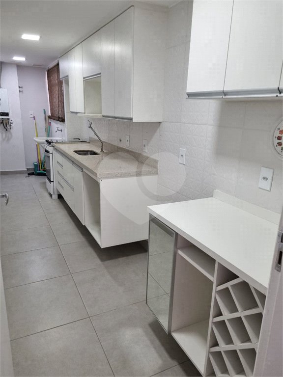 Cobertura à venda com 3 quartos, sendo 2 suítes, em Cachamorra, Rio de Janeiro, RJ