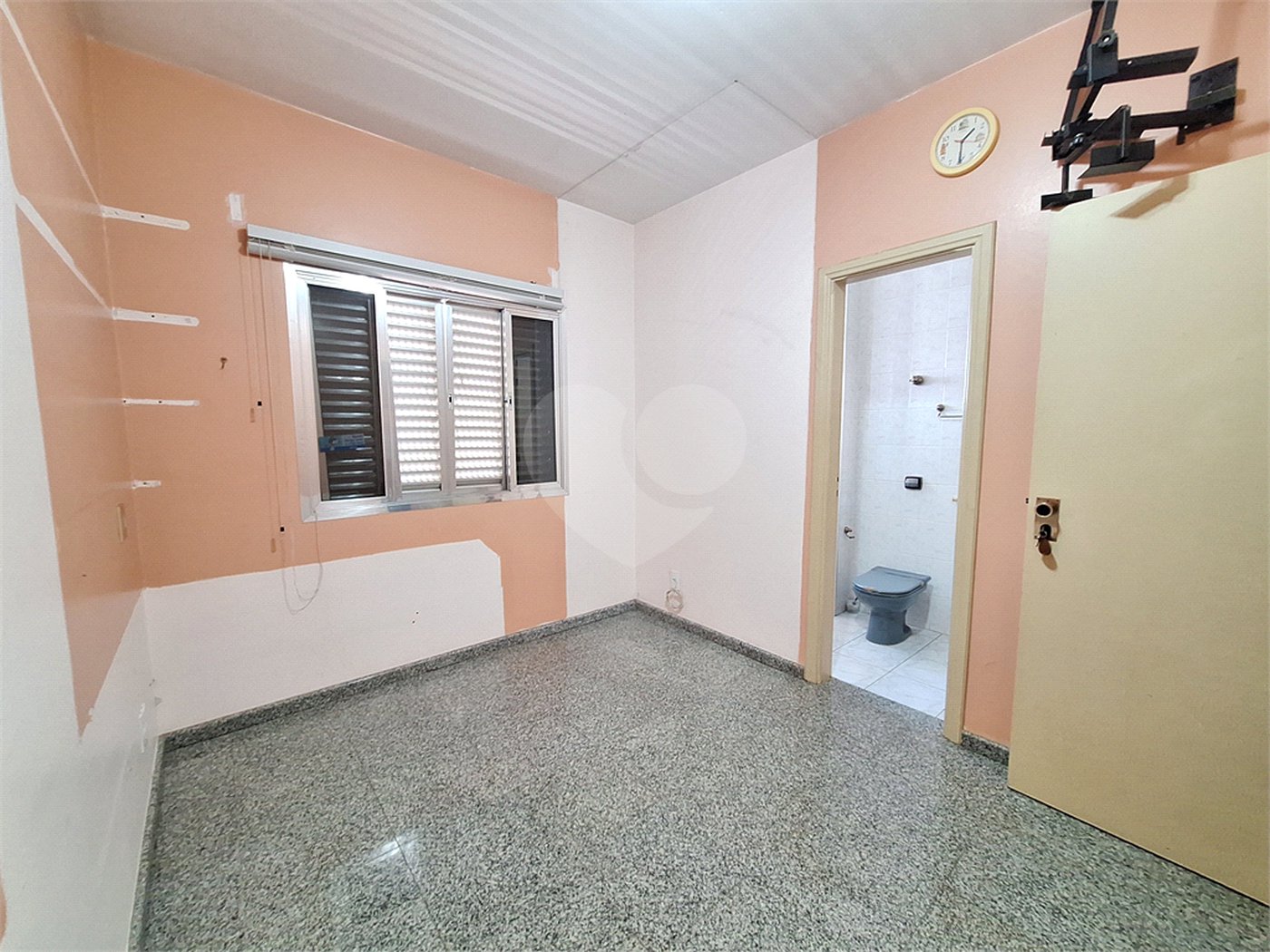 Casa à venda ou para alugar com 4 quartos, sendo 2 suítes,  em Santa Rosa, Vinhedo, SP