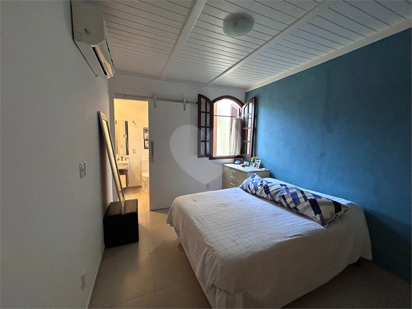Casa à venda com 5 quartos, sendo 2 suítes, em Parque Residencial Colina das Estrelas, Tatuí, SP
