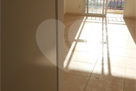 Apartamento à venda com 3 quartos, sendo 1 suíte,  em Picanço, Guarulhos, SP
