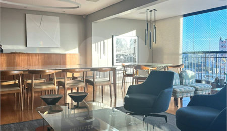 Apartamento à venda com 4 quartos, sendo 3 suítes,  em Alto de Pinheiros, São Paulo, SP