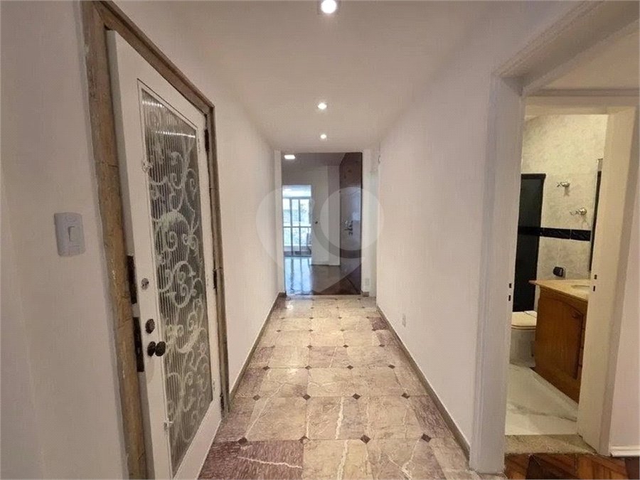Apartamento à venda com 3 quartos, sendo 1 suíte, em Copacabana, Rio de Janeiro, RJ