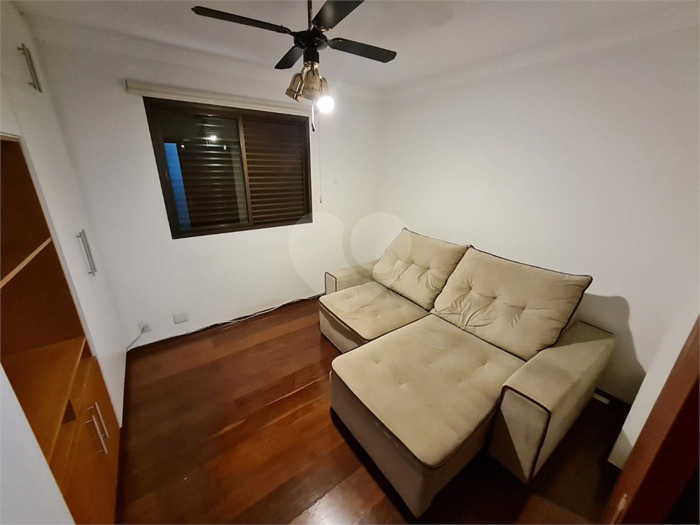 Apartamento à venda com 3 quartos, sendo 1 suíte,  em Vila Angeli, Valinhos, SP