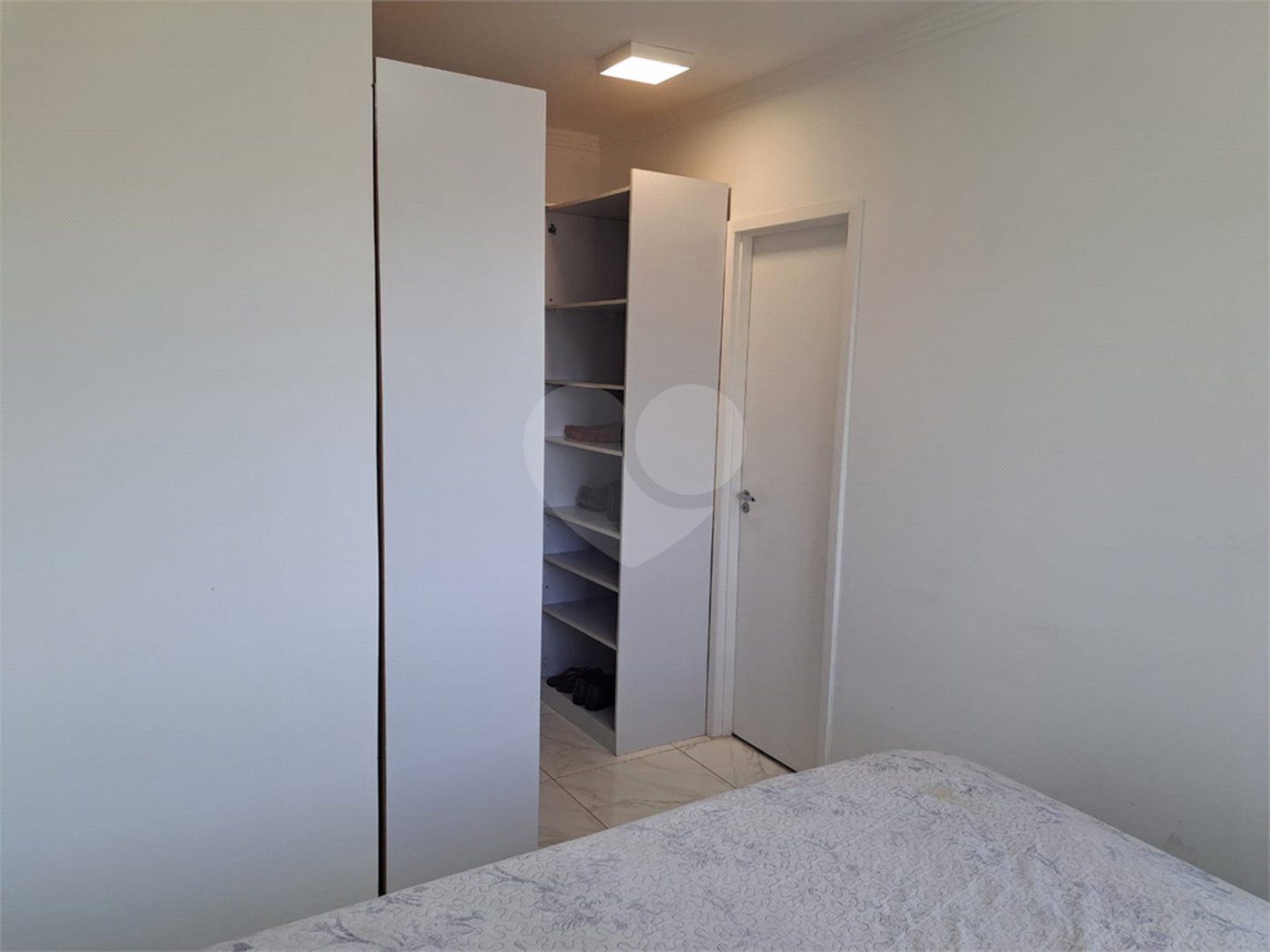 Apartamento à venda com 2 quartos, sendo 1 suíte, em Jardim Tereza Cristina, Jundiaí, SP