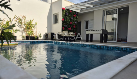 Casa em condomínio à venda com 4 quartos, sendo 3 suítes,  em Iporanga, Sorocaba, SP
