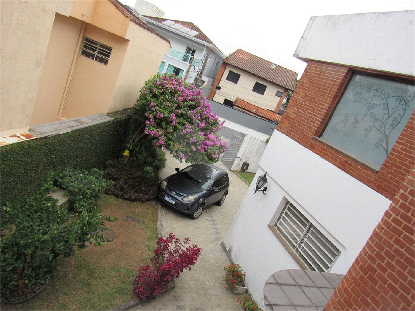Sobrado à venda com 4 quartos, sendo 2 suítes, em Tremembé, São Paulo, SP