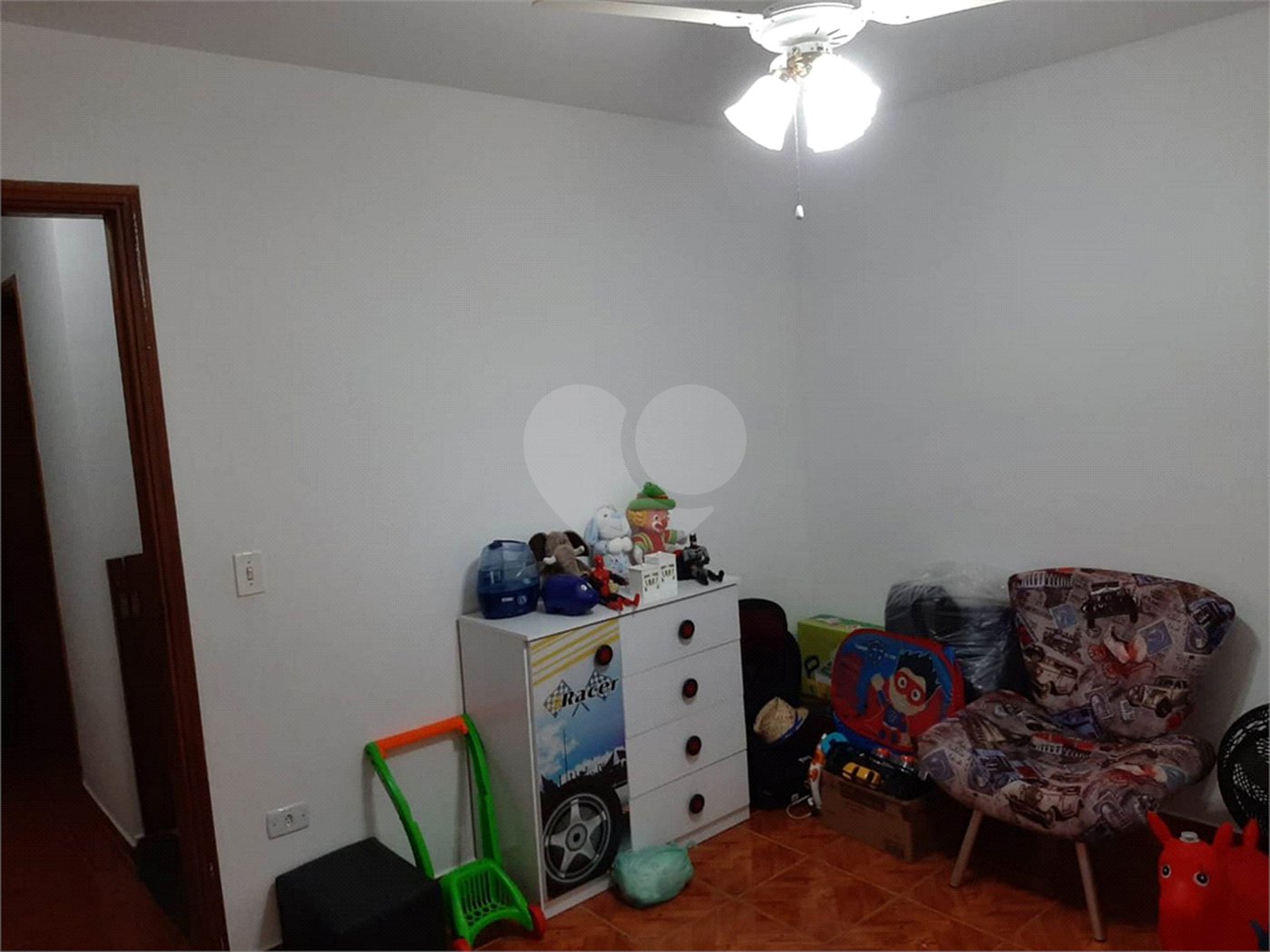 Sobrado à venda com 2 quartos em Tremembé, São Paulo, SP