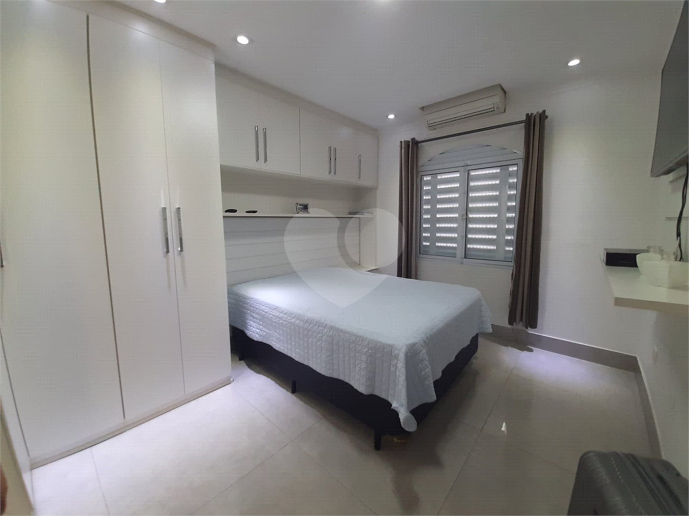 Sobrado à venda com 3 quartos, sendo 1 suíte, em Vila Medeiros, São Paulo, SP