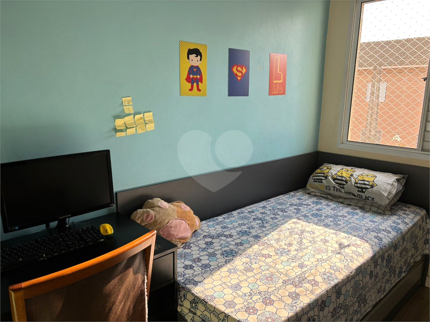 Casa à venda com 3 quartos, sendo 1 suíte, no condomínio Vila Nova Horizonte, Suzano - SP