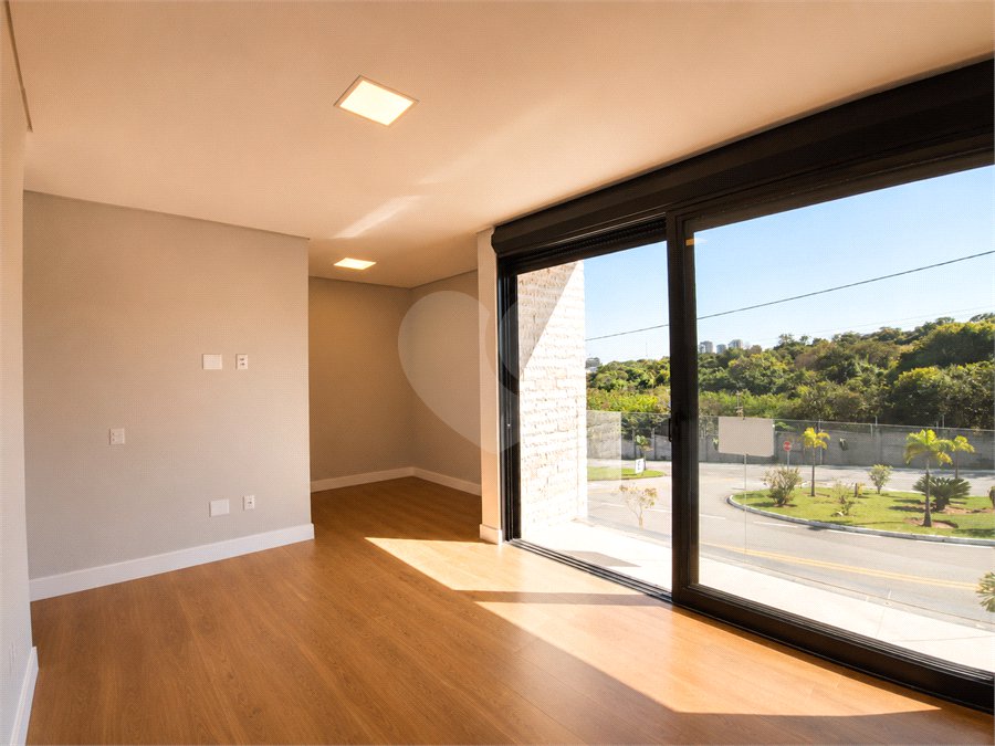 Casa à venda com 3 suítes no condomínio Bougainville, Sorocaba - SP
