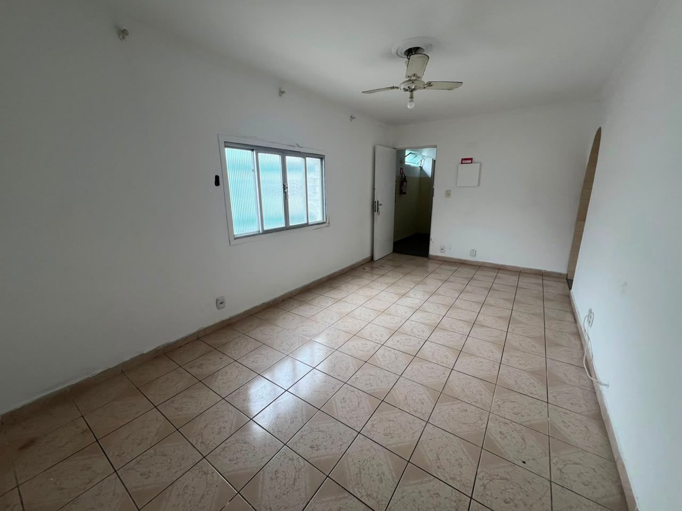 Apartamento com 3 dormitórios à venda, 72 m² por R$ 315.000 - Aparecida BNH- Santos/SP