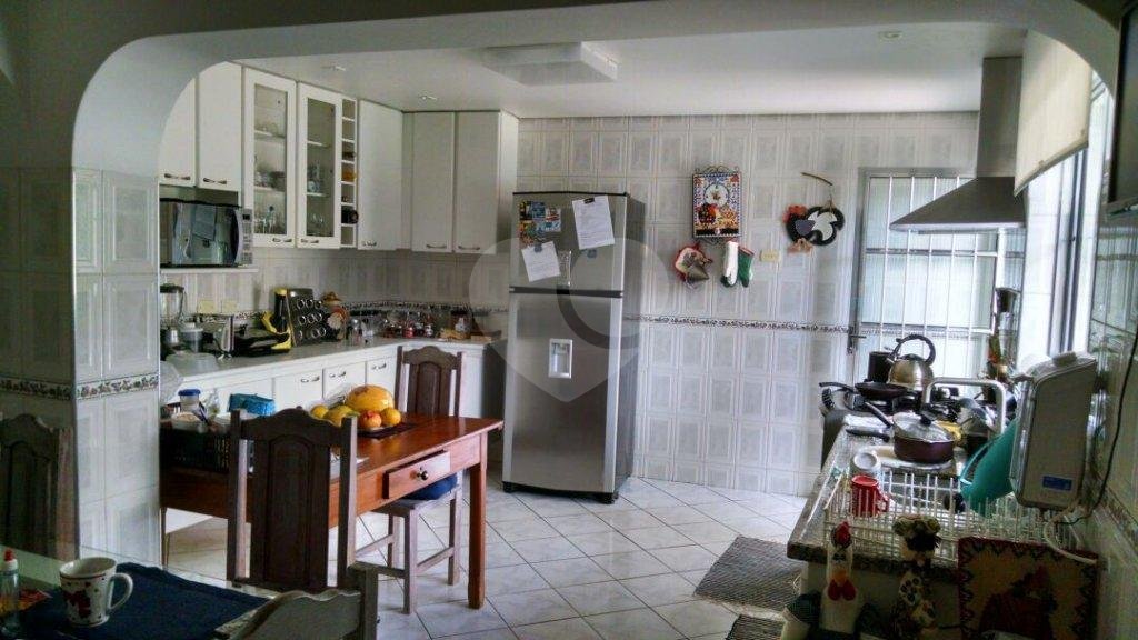 Casa de Vila à venda com 3 quartos, sendo 1 suíte, em Vila Aurora (zona Norte), São Paulo, SP