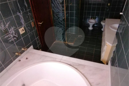 Apartamento à venda com 4 quartos, sendo 2 suítes,  em Ipiranga, São Paulo, SP