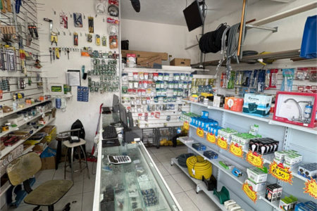 Salão para alugar em Vila Acoreana, Poá, SP