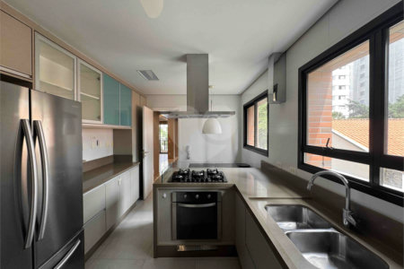 Apartamento à venda com 3 quartos, sendo 1 suíte, em Perdizes, São Paulo, SP