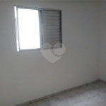 Apartamento à venda com 2 quartos em Vila Perracini, Poá, SP
