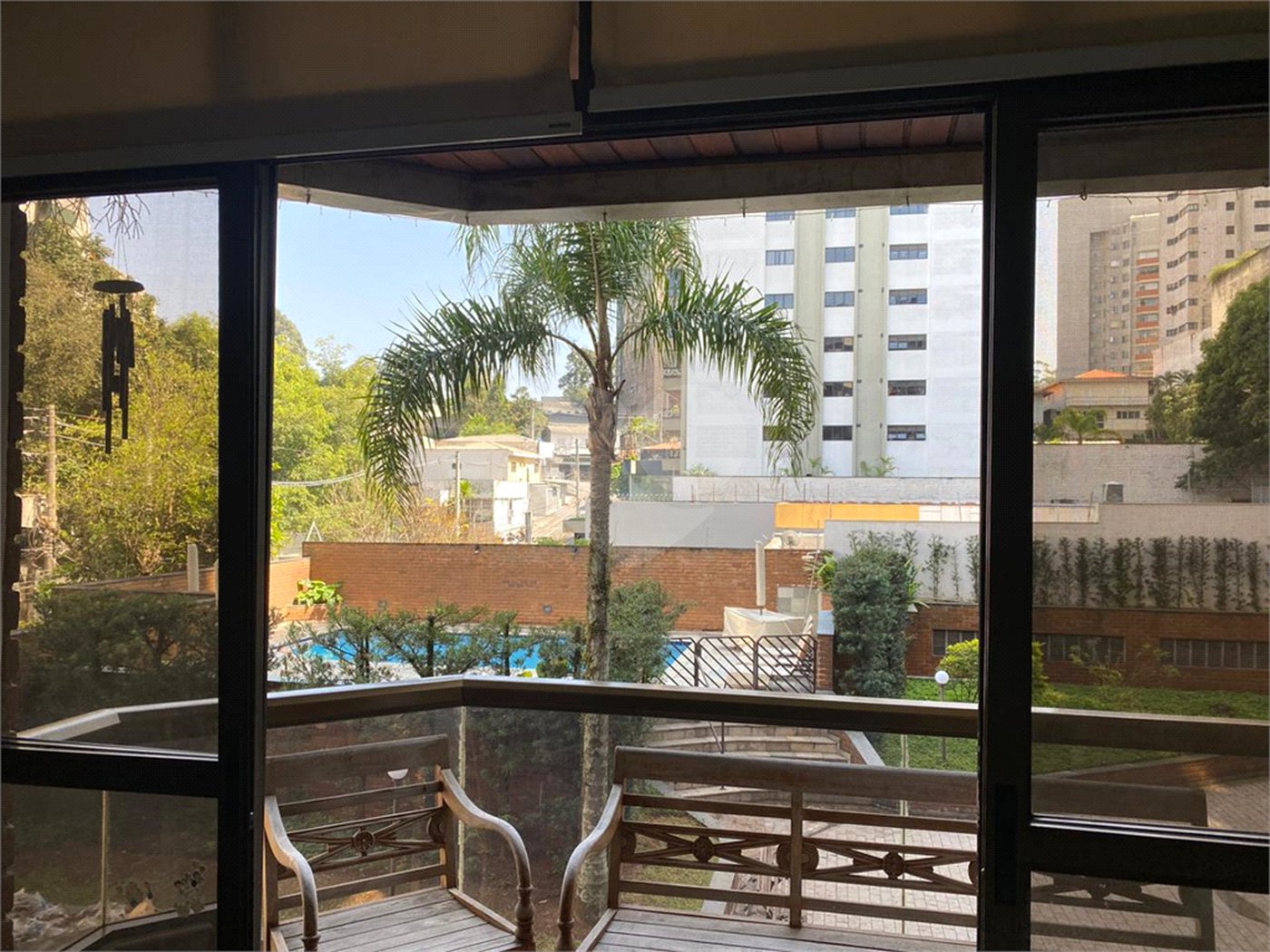Apartamento à venda com 3 quartos, sendo 1 suíte, em Real Parque, São Paulo, SP