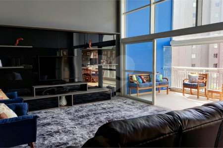 Apartamento à venda com 4 suítes em Vila Suzana, São Paulo, SP