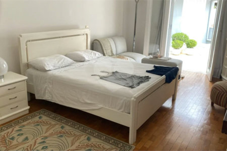 Casa de Vila à venda com 3 quartos, sendo 2 suítes, em Jardim Hípico, São Paulo, SP