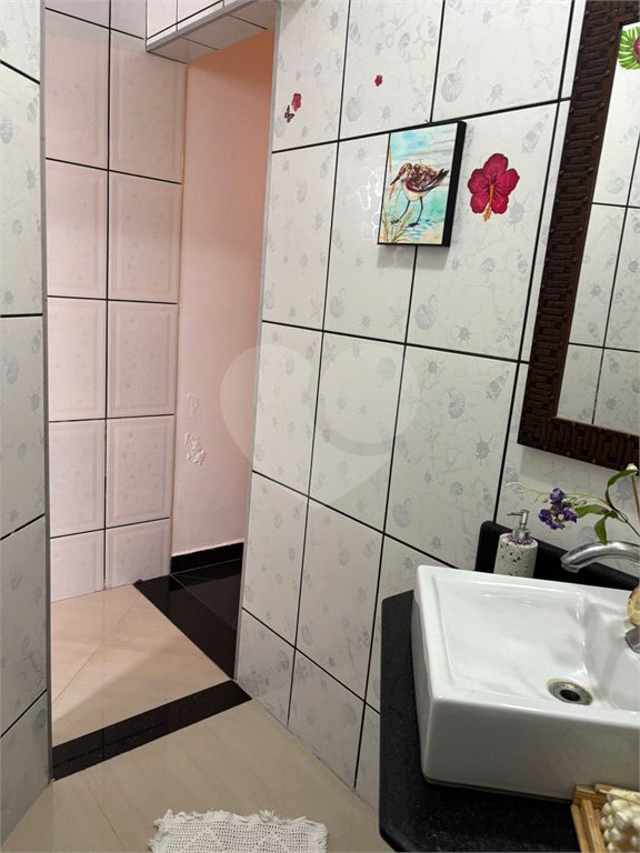 Sobrado à venda com 3 suítes em Jardim Imperador, Suzano, SP