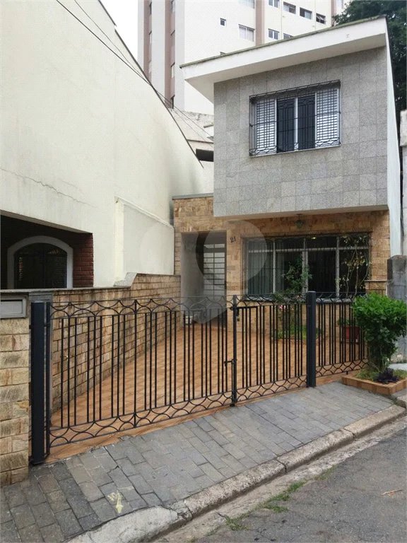 Casa à venda com 3 quartos no condomínio Travessa Quefren,21, São Paulo - SP