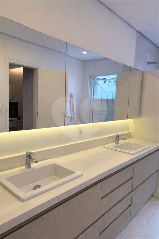 Casa à venda com 3 suítes no condomínio Santa Teresa, Jundiaí - SP