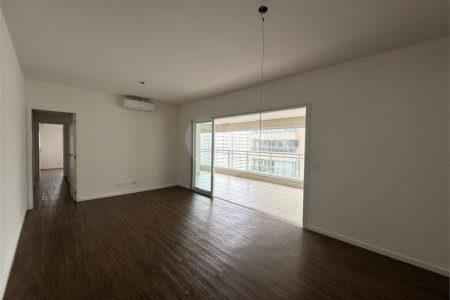 Apartamento à venda com 4 quartos, sendo 2 suítes, em Barra Funda, São Paulo, SP