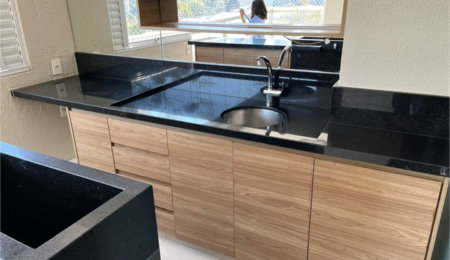 Apartamento à venda com 2 quartos, sendo 1 suíte,  em Vila Andrade, São Paulo, SP