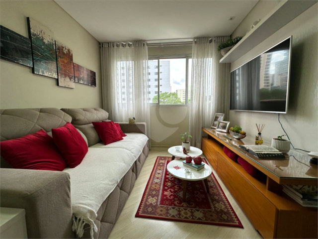 Apartamento à venda com 2 quartos em Santana, São Paulo, SP