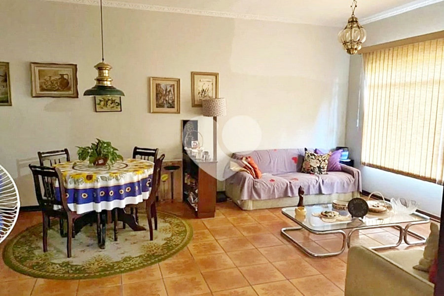 Casa à venda com 3 quartos, sendo 1 suíte, em Vila Albertina, São Paulo, SP