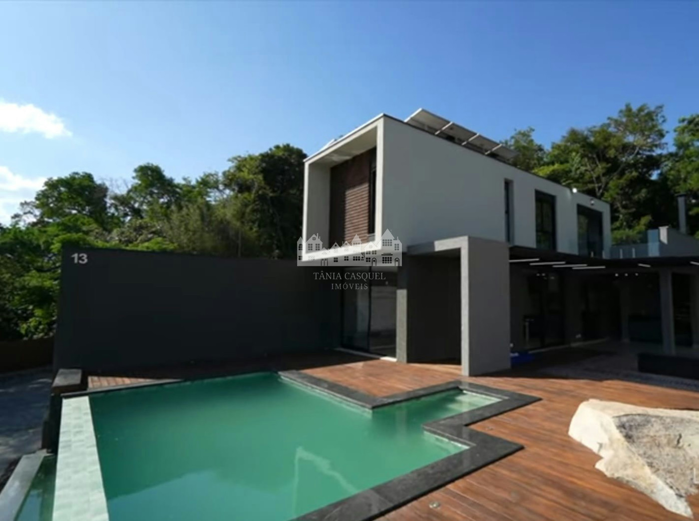 Casa à venda com 3 suítes no condomínio Lá Reserva Atibaia, Atibaia - SP