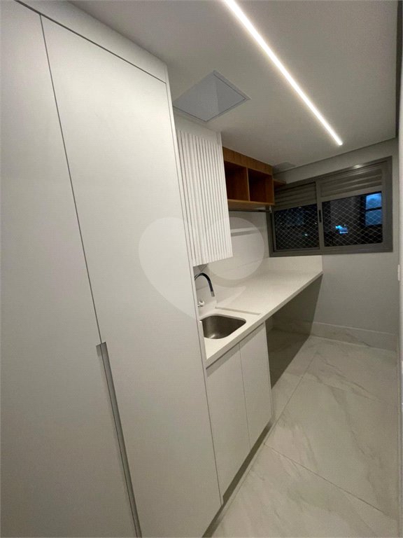 Apartamento à venda ou para alugar com 3 quartos, sendo 1 suíte, em Barra Funda, São Paulo, SP