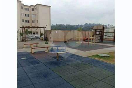Apartamento à venda com 2 quartos em Jardim Petrópolis, Cotia, SP