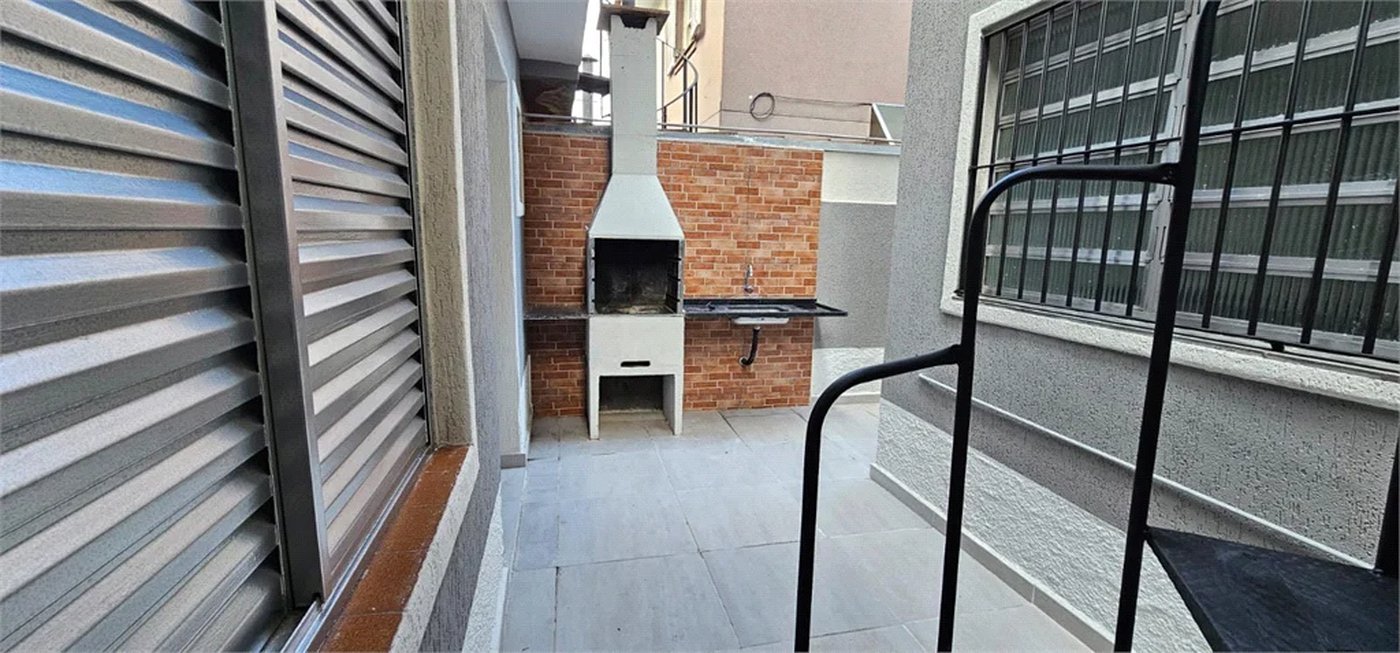 Sobrado à venda com 3 quartos, sendo 2 suítes, em Ferreira, São Paulo, SP