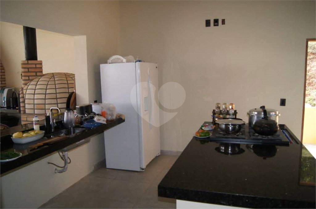 Chácara à venda com 4 quartos em Monterrey, Louveira, SP