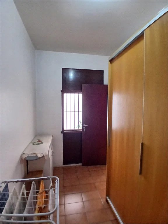 Sobrado à venda com 4 quartos, sendo 2 suítes,  em Jardim Leonor, São Paulo, SP