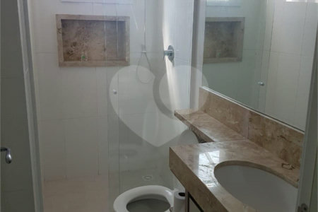 Apartamento à venda com 3 quartos, sendo 1 suíte,  em Fundação, São Caetano do Sul, SP