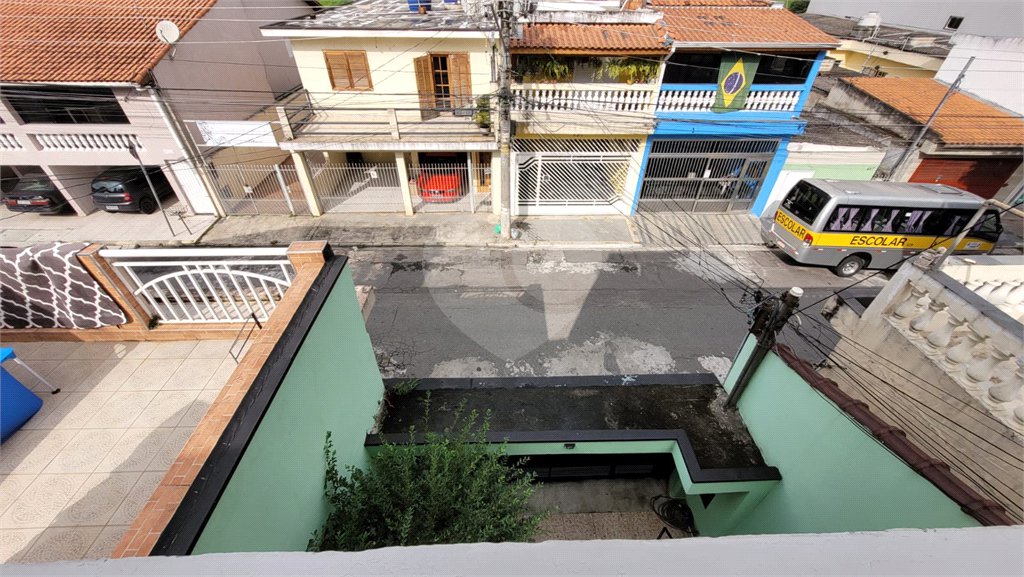 Casa à venda com 4 quartos, sendo 1 suíte, em Parque Maria Domitila, São Paulo, SP