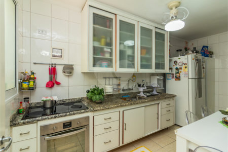 Casa à venda com 3 quartos, sendo 1 suíte, no condomínio Villaggio Di Firenze, São Paulo - SP